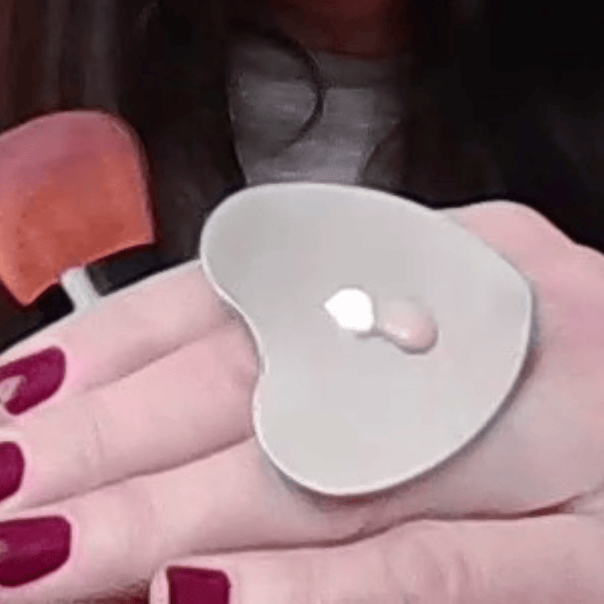 Mettalusso MIX THIS Finger Ring Makeup Mixing Tray