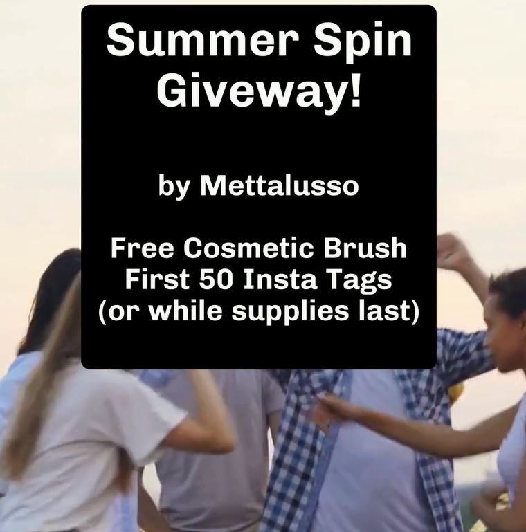 Mettalusso Media Free Cosmetic Brush Promotion