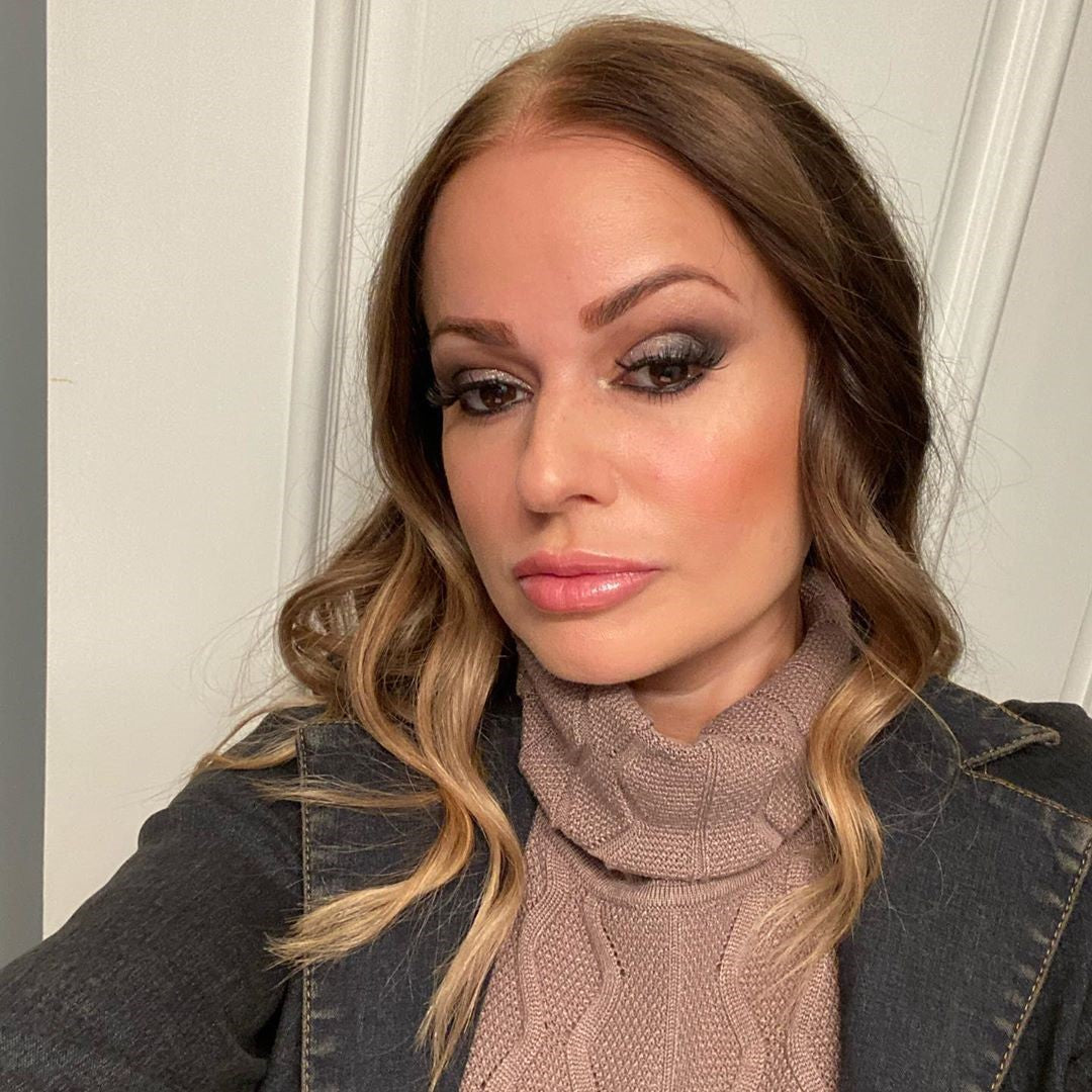 Donna Lauro gives Mettalusso Setting Powder 5 star review