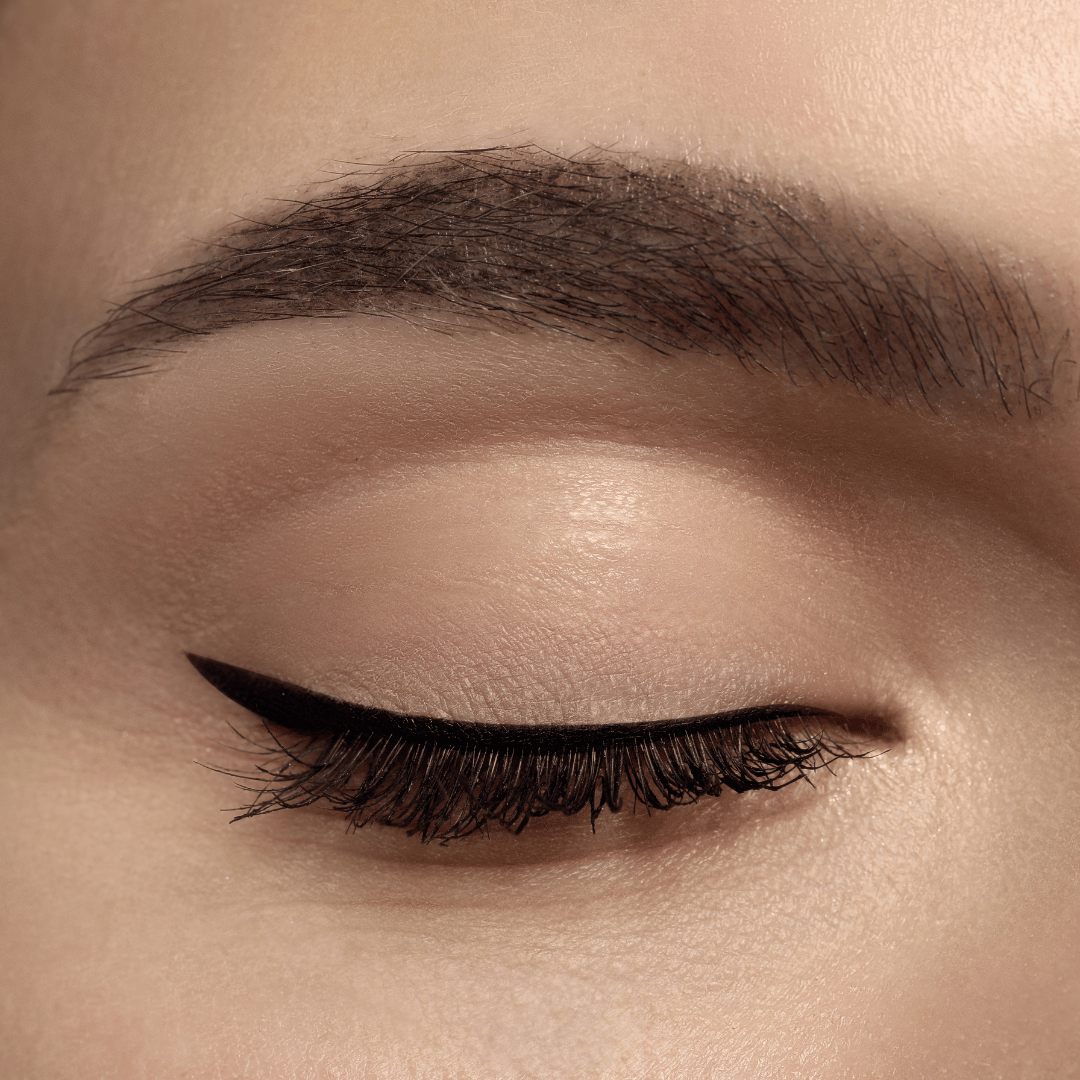 Mettalusso vegan lid and lip tinted primer for long wear makeup looks velvety smooth and radiant soft look