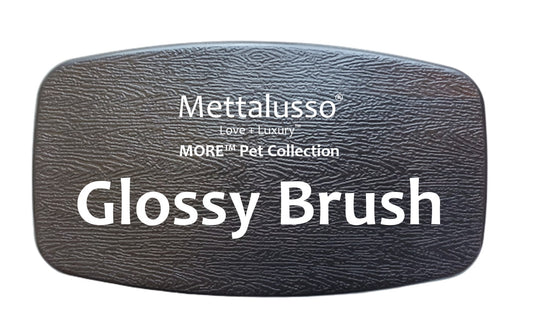 Mettalusso Glossy Brush for Pets is multi finctional for grooming, cleansing and styling your pets fur. Gentle enough for untangling but not breaking your pets fur and hairs.